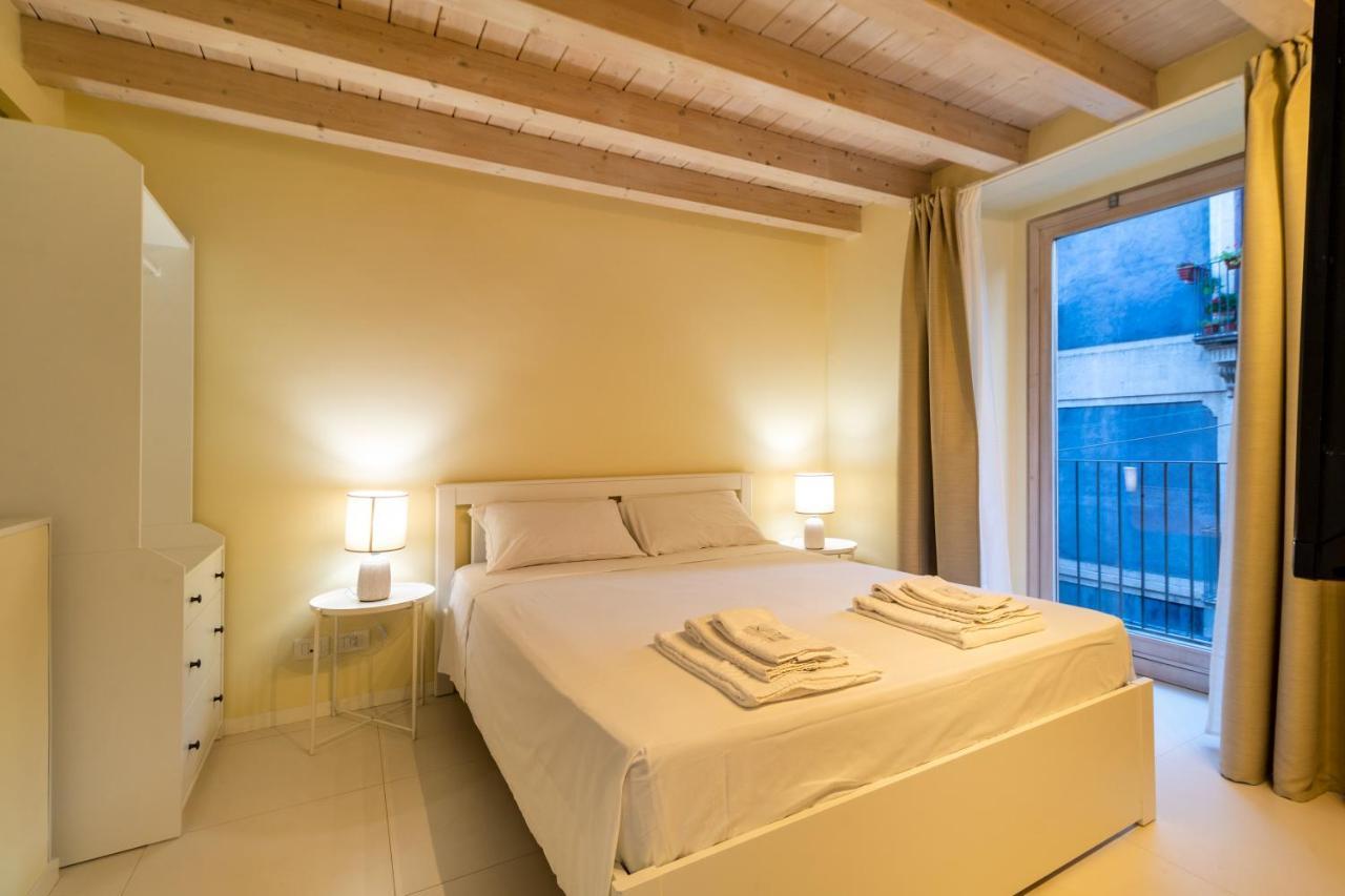 Апартаменты Stesicoro Exclusive House Катания Экстерьер фото